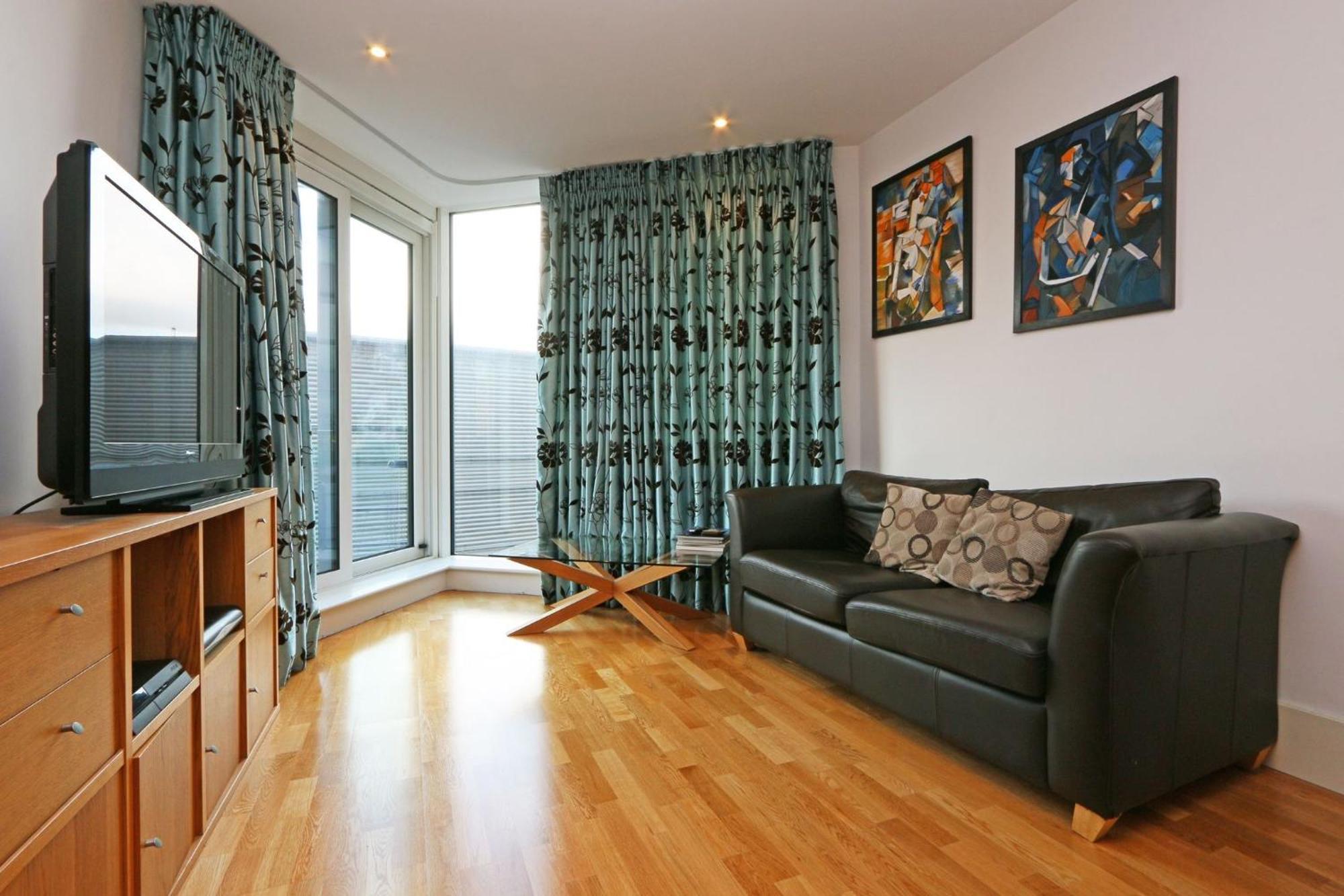 Riverside 1 Bed Apartment 伦敦 外观 照片
